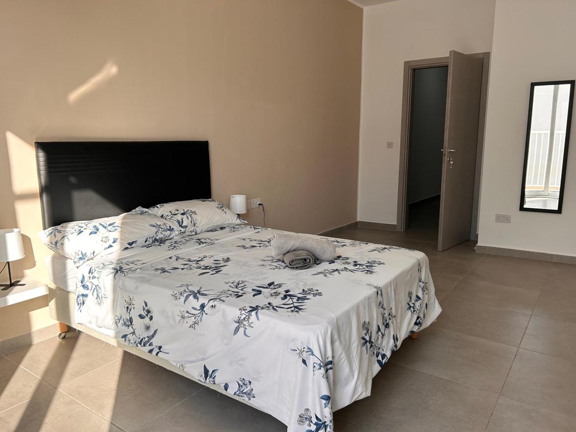 Qawra Penthouse 4Person Ac+Wifi Διαμέρισμα Σεντ Πόλς Μπέι Εξωτερικό φωτογραφία
